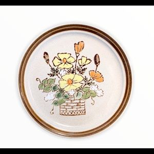 PAIR of Vintage Premiere Spring Showers Plates